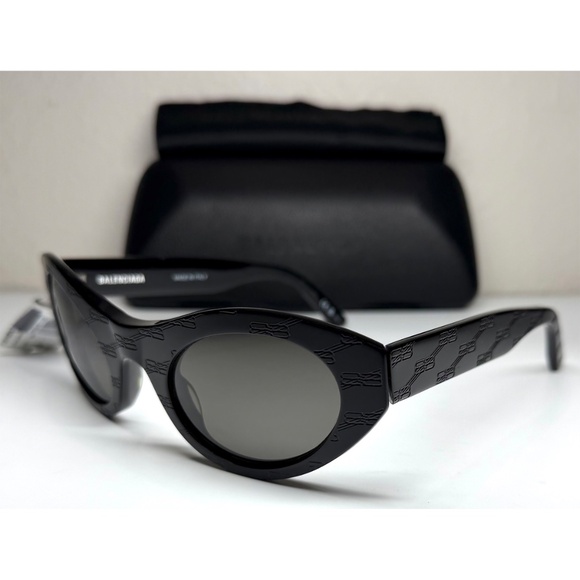 BALENCIAGA BB250S 001 BLACK GREY CAT EYE SUNGLASSES. 52 mm main image 15